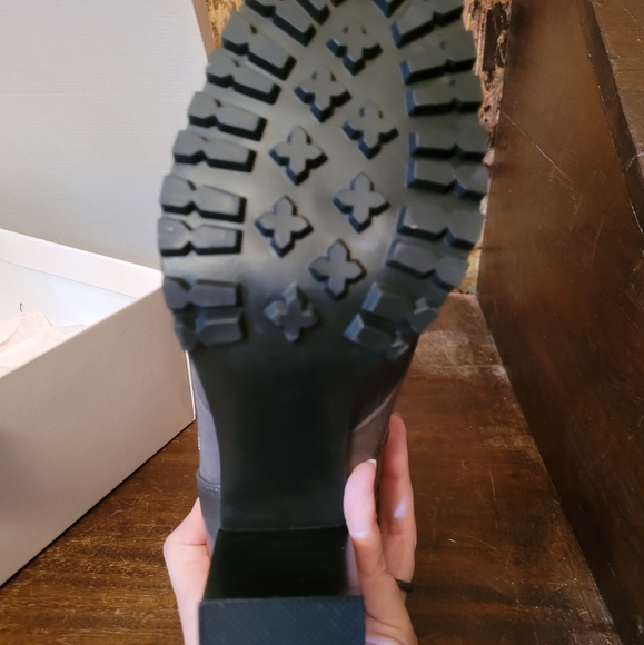 NEW JustFab grey leather & suede booties - Picture 7 of 7